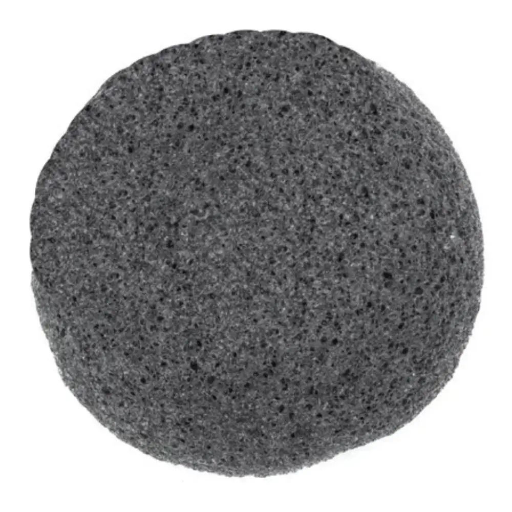 Спонж конняку SINGI Bamboo Charcoal Konjac Sponge для жирной кожи