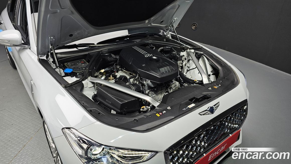 Genesis G70 2.0T (09.2019)