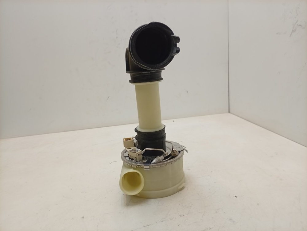 WP79/2 ктп6 ТЭН (нагревательный элемент) для посудомоечных машин Whirlpool 461972740991 б/у