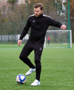 Брюки тренировочные CAMP Tapered Training Pants, черный