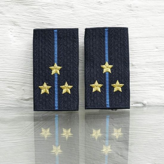 Фальшпогоны вышит. "Юстиция МВД" нов\обр иссиня-чёрные (Ст. Лейтенант)