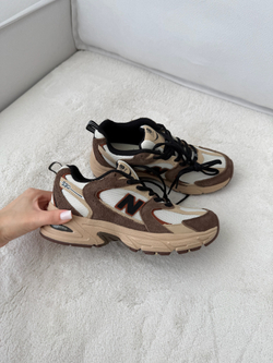 Кроссовки из натуральной замши