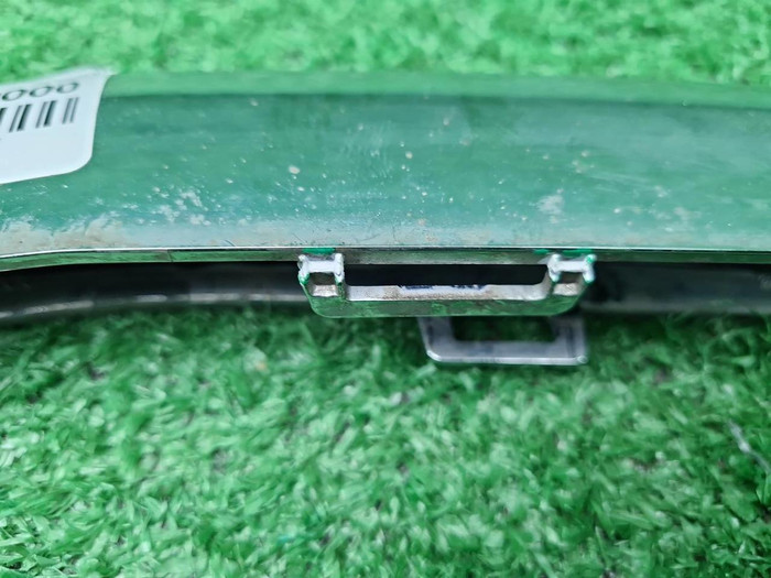 Молдинг перед. бампера Mercedes E W213 (16-21) AMG