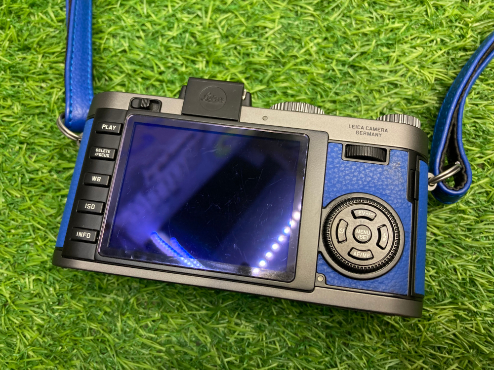 Leica Camera X2