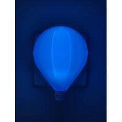 Ночник - светильник светодиодный ЭРА NN-607-LS-BU в розетку с датчиком освещенности синий