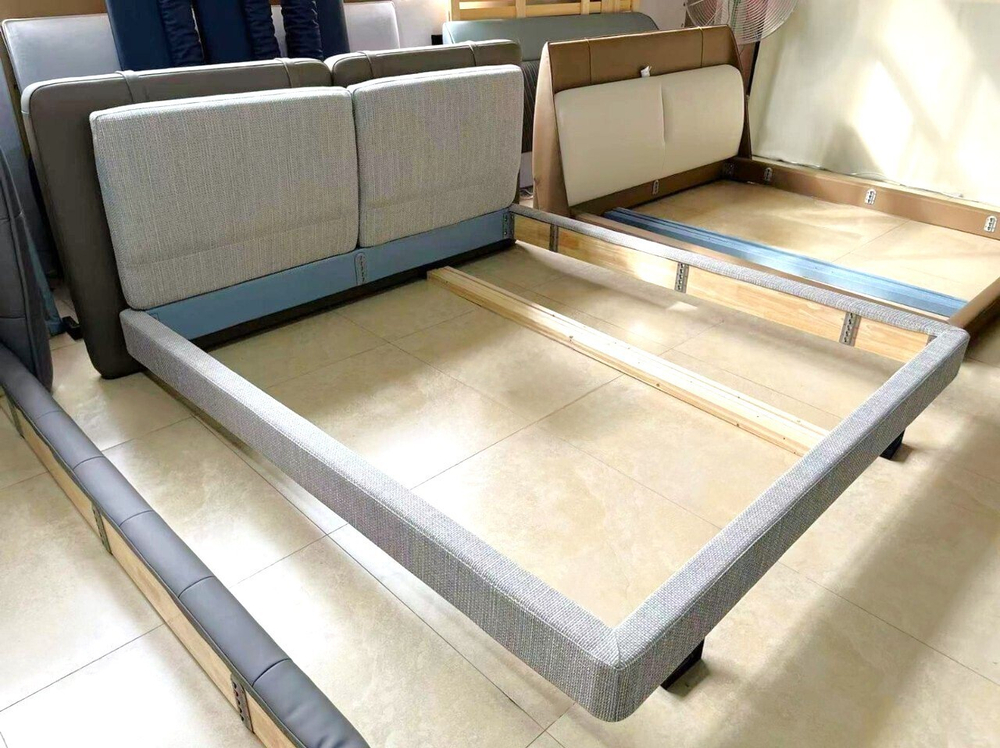 Двуспальная кровать Tatlin Soft