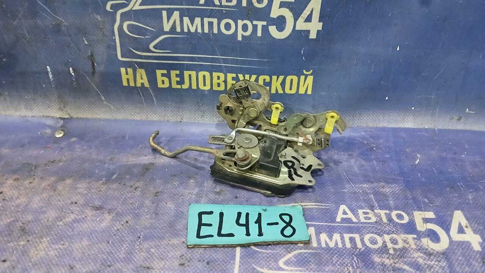Замок двери задней левой TOYOTA TERCEL 1993