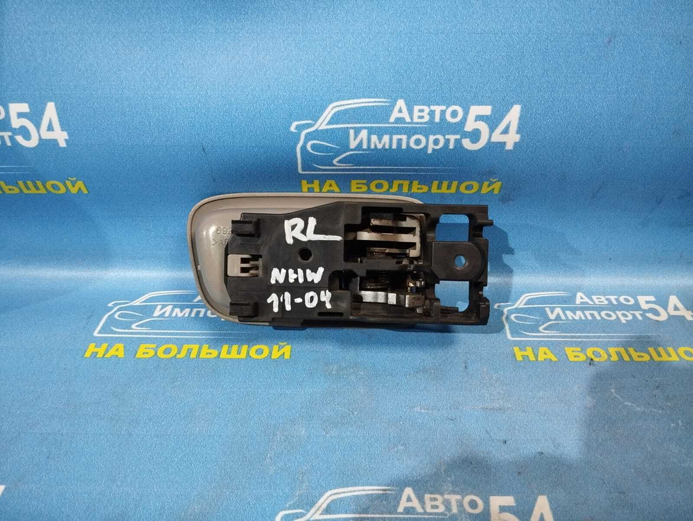 Ручка двери задней левой салонная TOYOTA PRIUS 2002