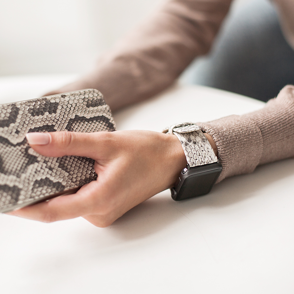 Ремешок для Apple Watch 44/45/46 mm из кожи питона, цвета Natur