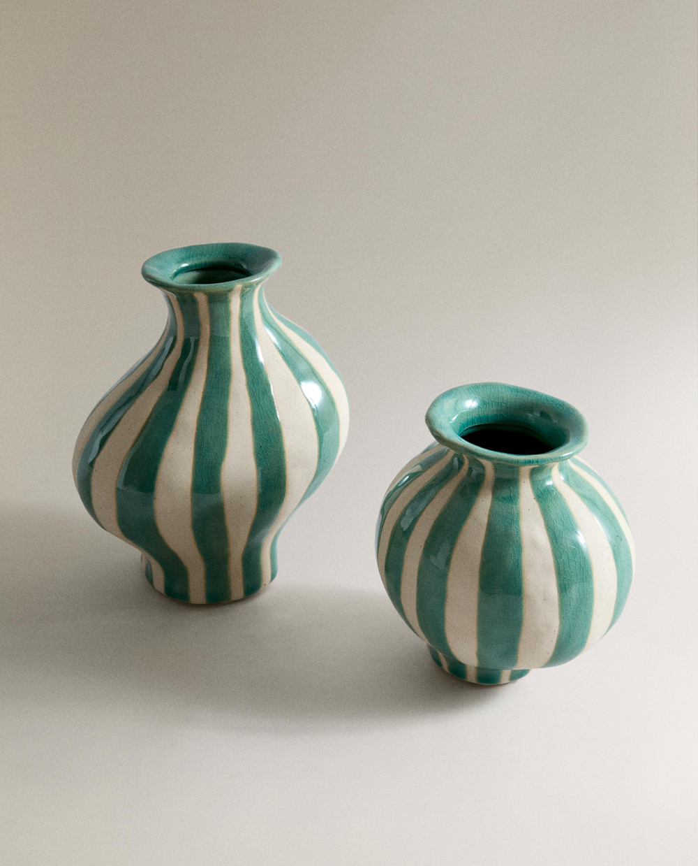 Zara Home Ваза из керамики, цвет белый, 15 см