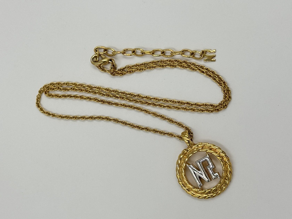 Кулон Nina Ricci