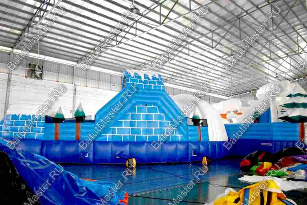 Надувной наземный аквапарк «Морское царство» 15*15*6 м
