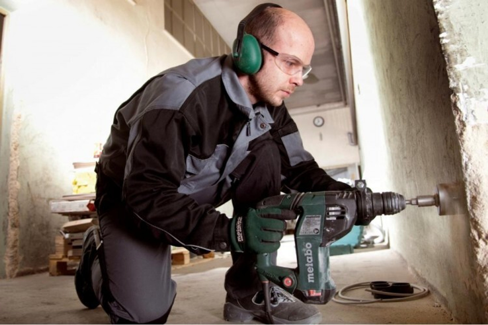 Перфоратор METABO KHE 3250 600637000