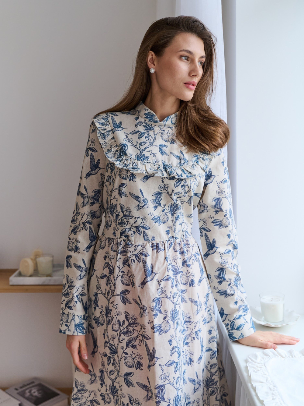 Платье с вшитой манишкой