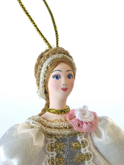 Кукла-подвеска Дама в бальном платье.