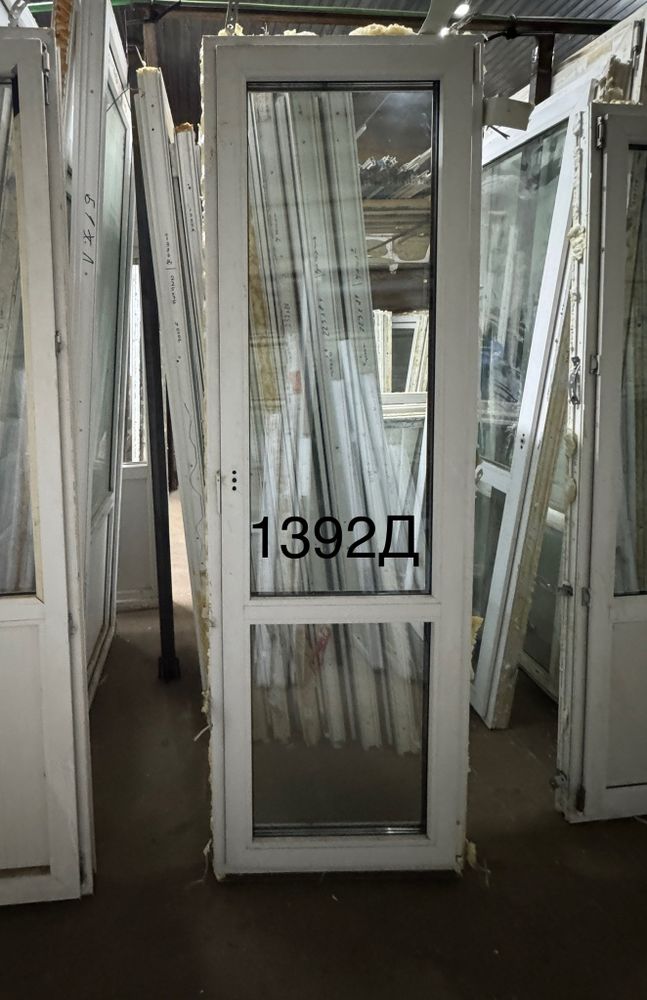 Дверь Пластиковая Б/У 225(в) х 72(ш) Балконная