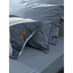 Простыня на резинке из сатина джинсово-синего цвета с брашинг-эффектом из коллекции essential, 160х200х30 см