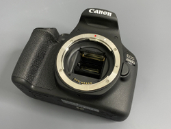Canon 2000D Kit 18-55mm 10 кадров