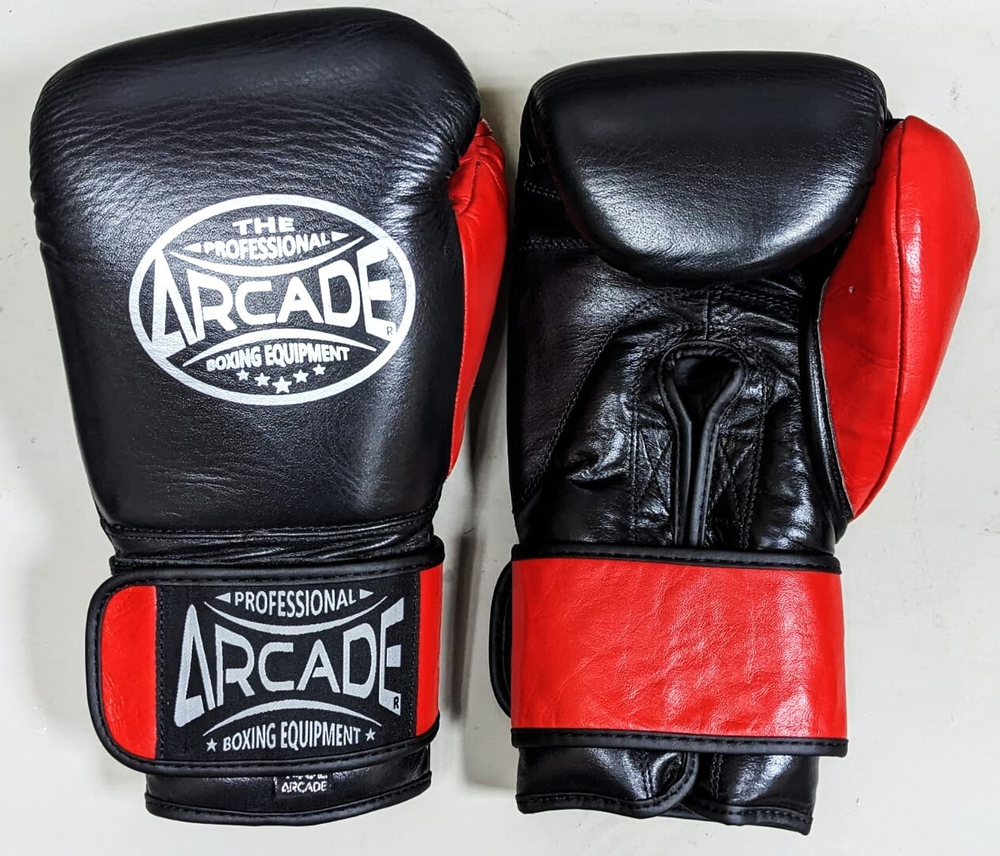 Боксерские перчатки Arcade.1 black/red