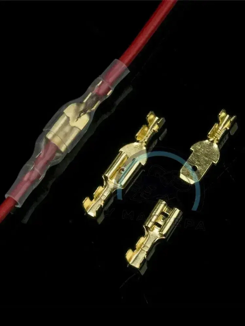 Соединительная обжимная клемма. 180 штук с кейсом. Набор клемм с изоляцией в удобном боксе.