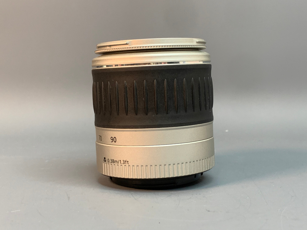 Canon EOS 300 kit EF 28-90mm 4-5.6 II