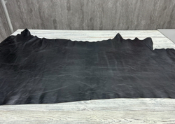 Фото целой шкуры натуральной кожи Жаброн цв. Черный / Jabron Light Nero, толщ. 1,3-1,5 мм