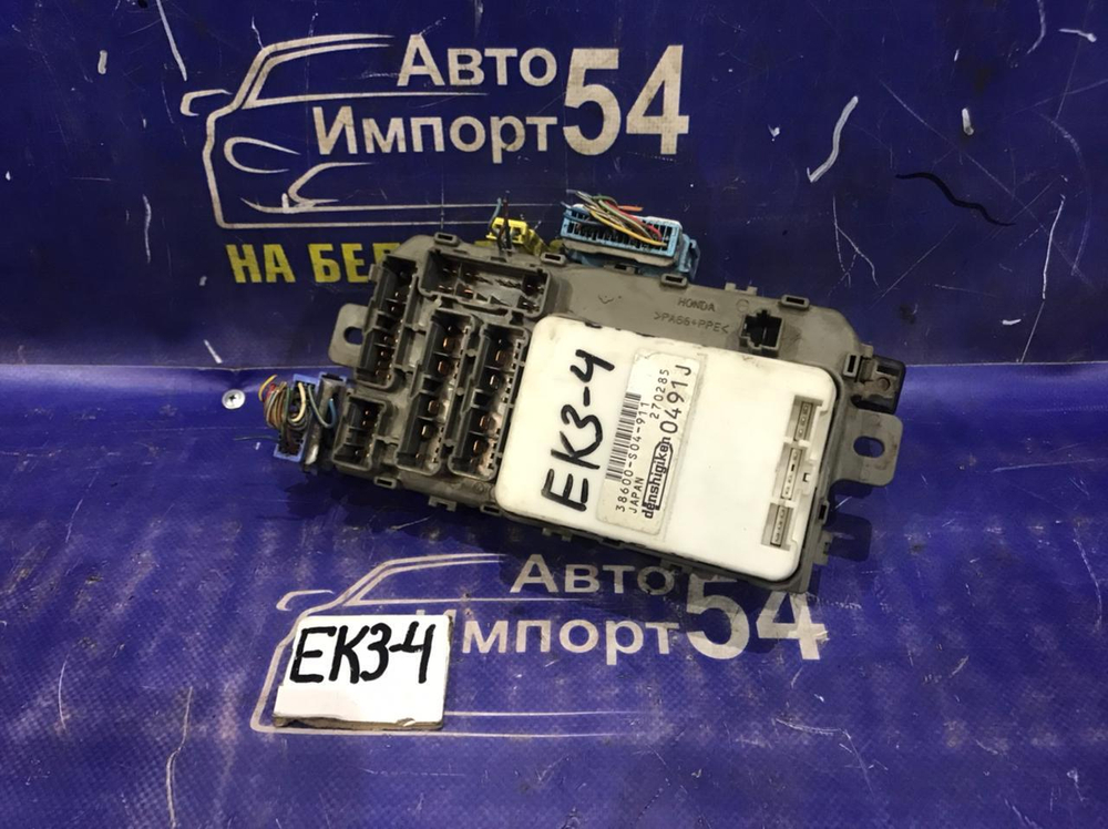Блок предохранителей салонный Honda CIVIC 1996