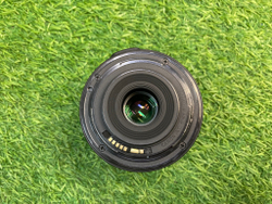 Canon 1100D kit 18-55mm 3.5-5.6 lll 6.600 кадров