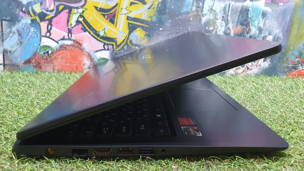 Ноутбук Acer Ryzen 3/8Gb/540x 2Gb/FHD