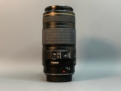 Canon EF 70-300mm 4-5.6 IS USM