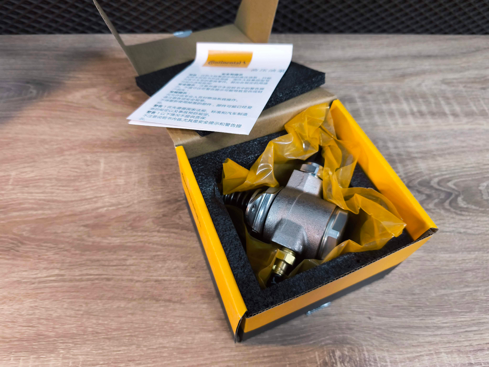 Насос топливный высокого давления  1.2 - 1.4 TSI / TFSI EA111