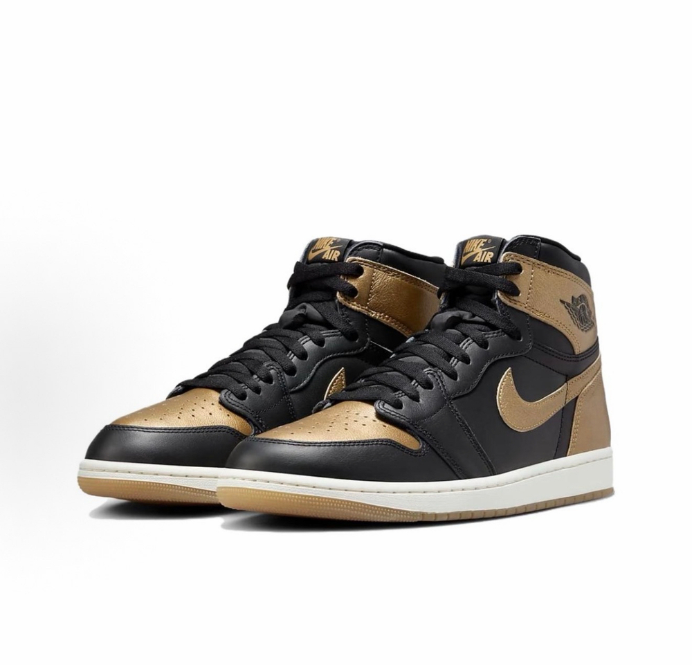Air Jordan 1 Retro High OG Black Metallic Gold
