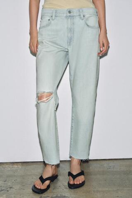 ZARA ДЖИНСЫ ZW COLLECTION ПРЯМОГО КРОЯ СО СРЕДНЕЙ ПОСАДКОЙ И РВАНЫМИ ДЕТАЛЯМИ, ГОЛУБОЙ