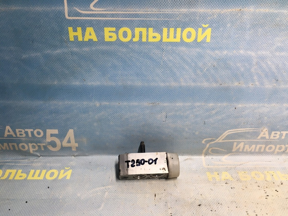 Клапан кондиционера CHEVROLET AVEO 2008