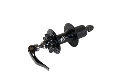 Втулка задняя FORMULA ROAD DISC, алюм., под Disk, 6 б., под касc 10/11 ск. эксц, 28 отв, ось 135x145