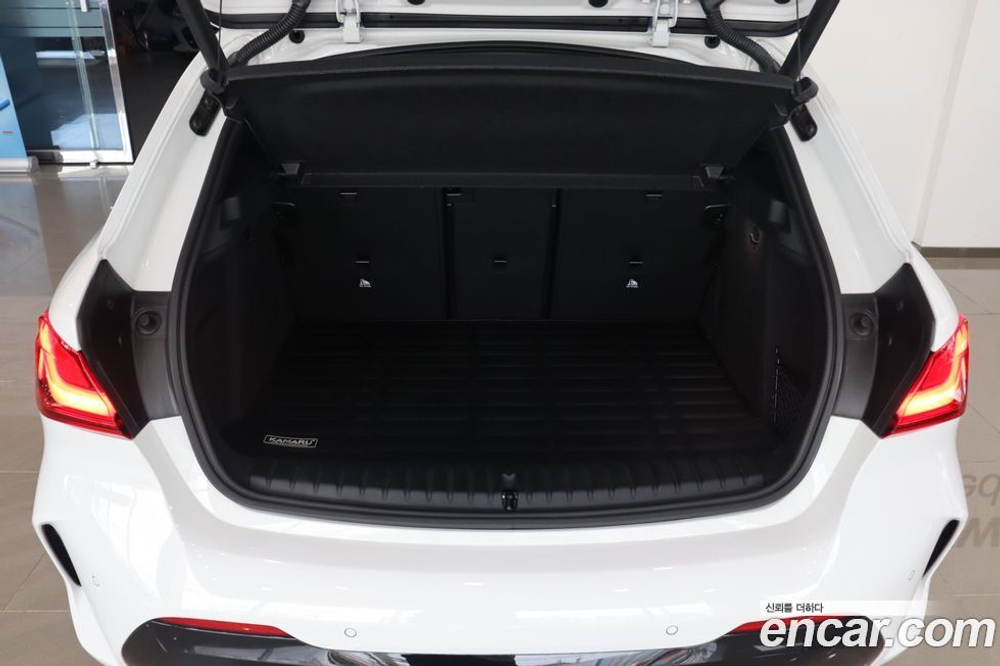 BMW 1 Series (F40) 120i M Sports (08.2023)