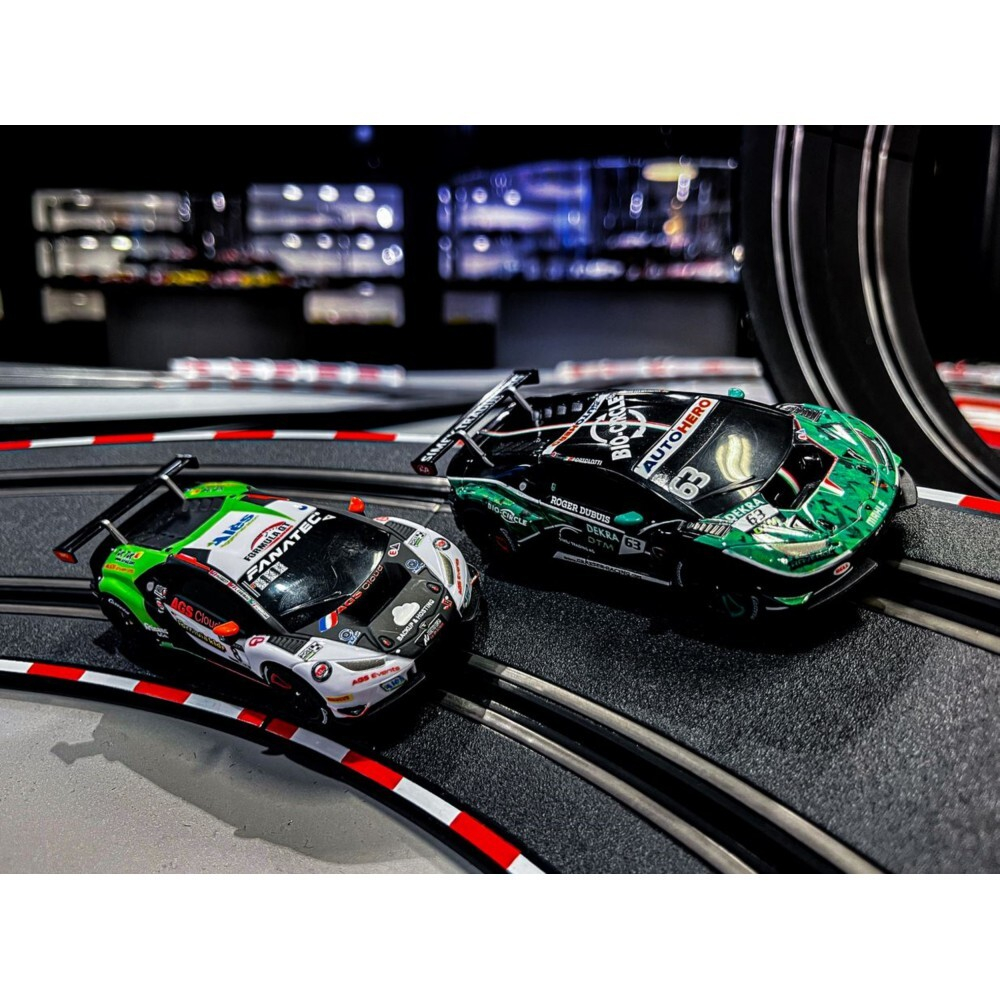 Carrera GO!!! - Lamborghini Huracan "Mirko Bortolotti, No.63" 64228 / артикул   64228  / GTIN 4007486642287