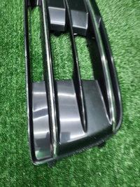 Решетка переднего бампера левая Audi Q5 2 (17-20)