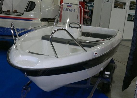 Катер СТЕЛС 440