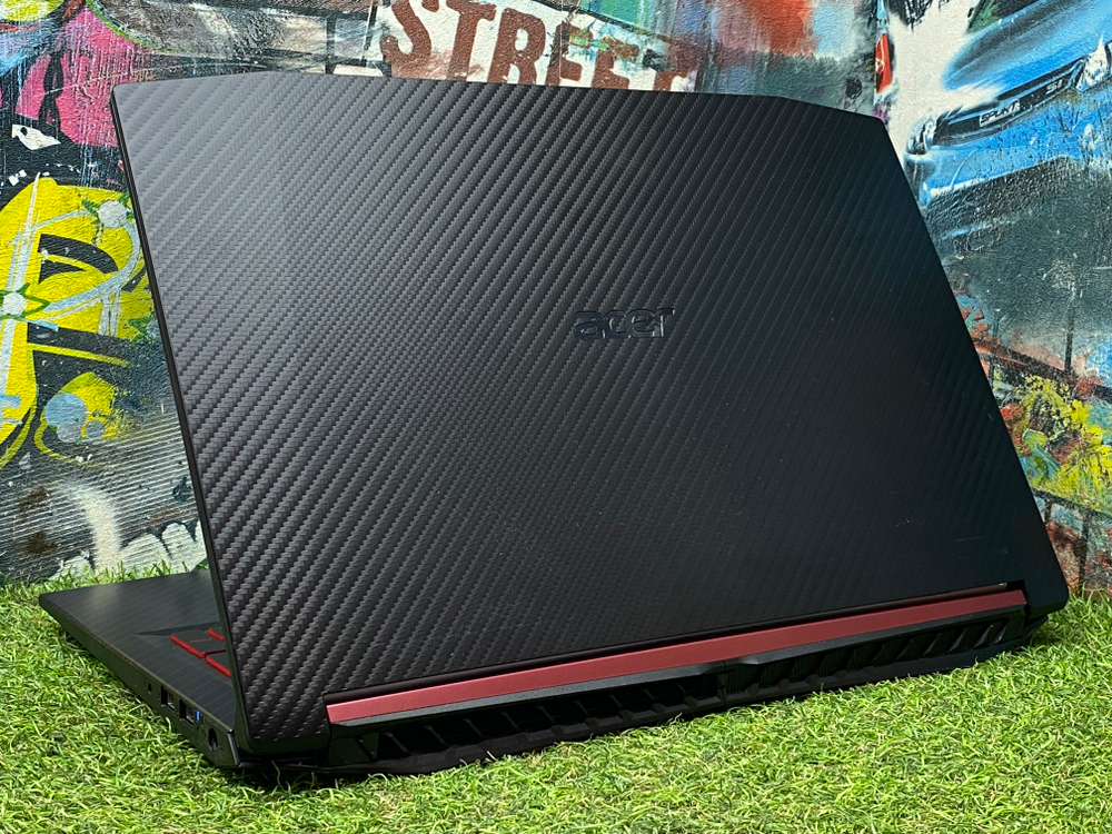 Игровой Acer 15' i7-8750H/GTX 1060 6GB/8GB/SSD 128GB + HDD 1TB/ Nitro 5[AN515-52-747B]/Windows 11