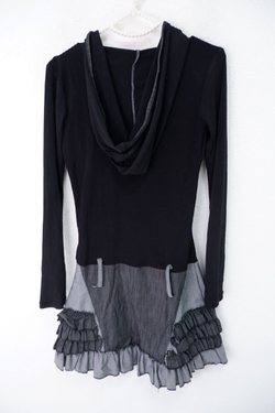 Платье с капюшоном 44 размер