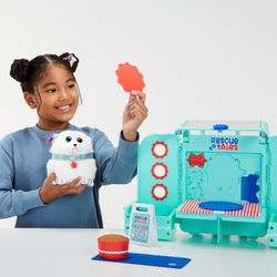 Игровой набор Little Tikes Rescue Tales - Рюкзак с питомцем собакой салон красоты + аксессуары 657726