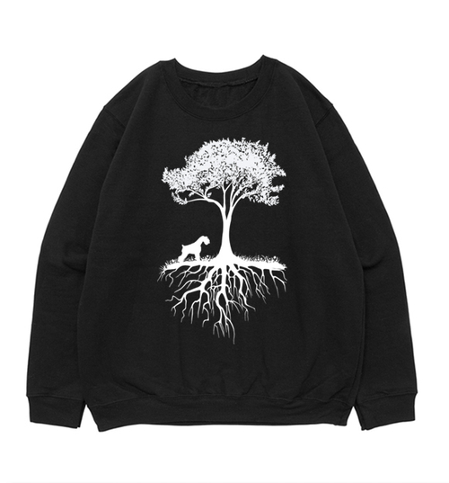 Свитшот "Шнауцер у дерева"