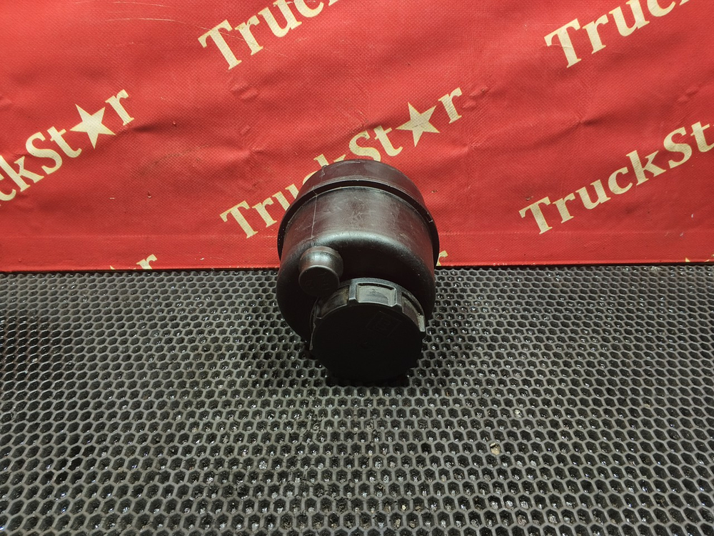 Бачок ГУРа 2019г.