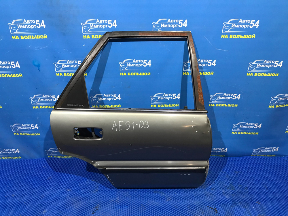 Дверь задняя правая TOYOTA SPRINTER 1990