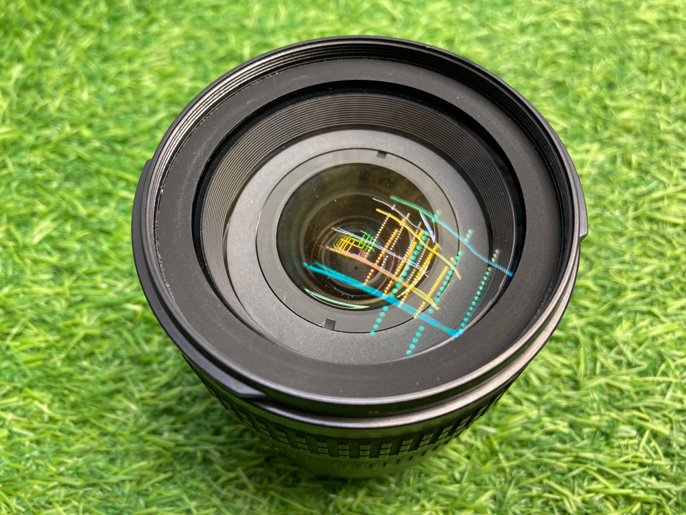 Nikon 18-70mm 3.5-4.5G ED-IF AF-S DX Zoom Nikkor