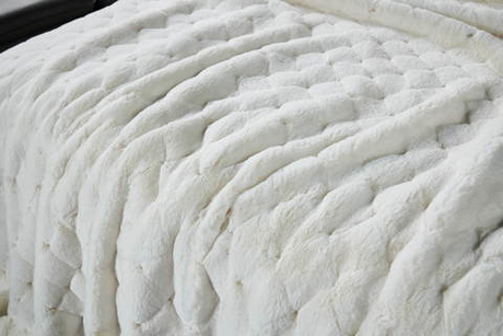 Плед 160х220 Sofi De MarkO Бернард молочный