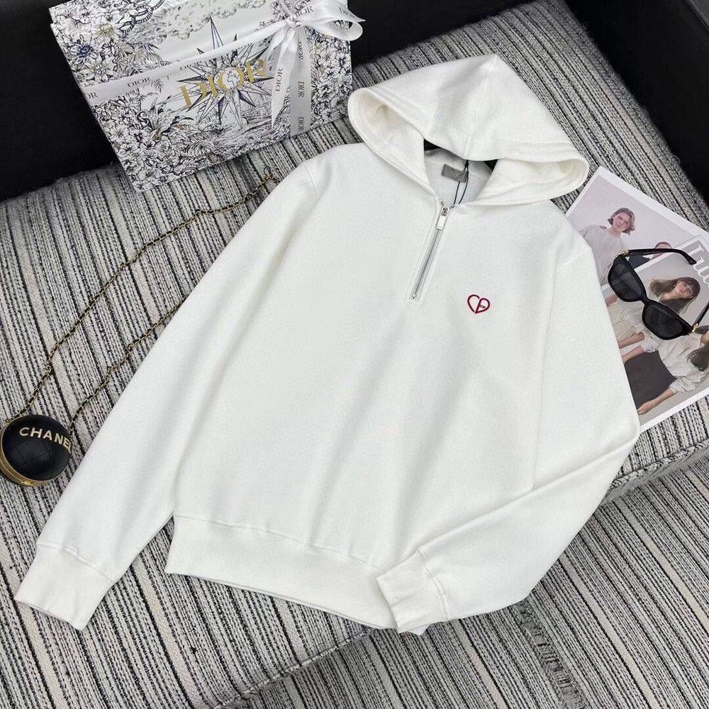 Джинсы Dior