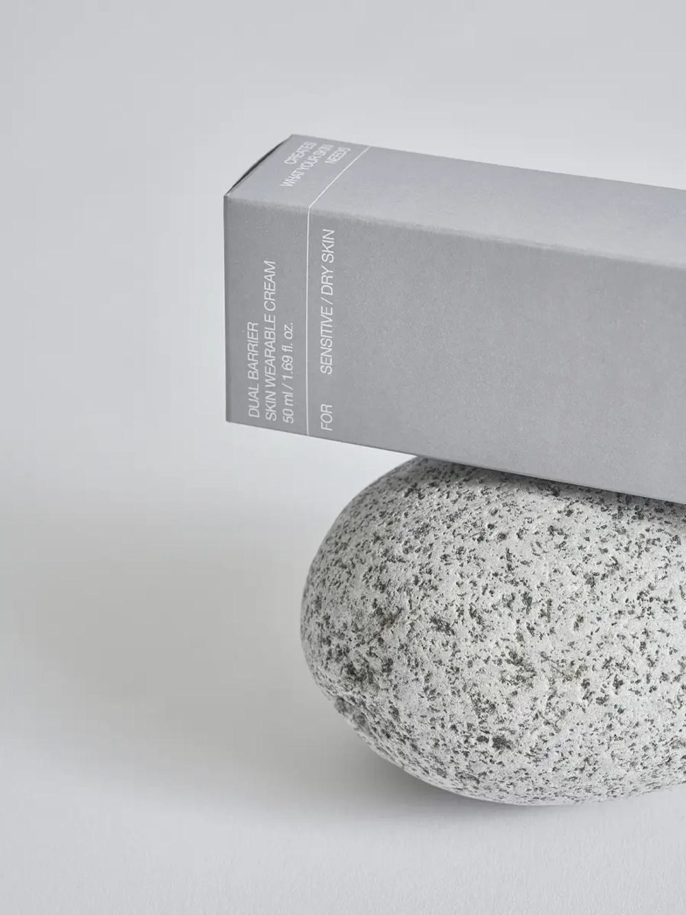 Celimax Барьерный крем с комплексом церамидов Dual Barrier Skin Wearable Cream 50 мл