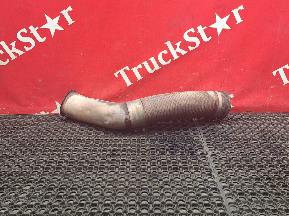 Приемная труба глушителя